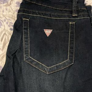 Guess low rise Cindy fit size 29 jeans